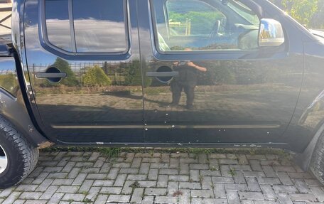 Nissan Navara (Frontier), 2010 год, 1 200 000 рублей, 6 фотография