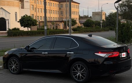 Toyota Camry, 2020 год, 3 150 000 рублей, 3 фотография