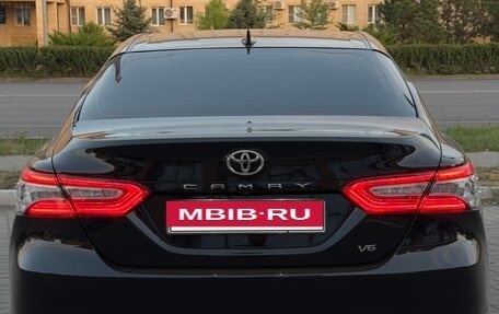 Toyota Camry, 2020 год, 3 150 000 рублей, 4 фотография