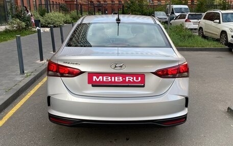 Hyundai Solaris II рестайлинг, 2021 год, 1 220 000 рублей, 6 фотография