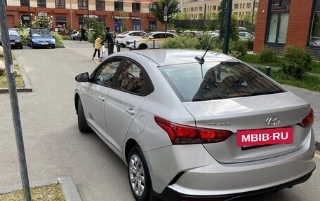 Hyundai Solaris II рестайлинг, 2021 год, 1 220 000 рублей, 7 фотография