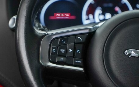 Jaguar F-Pace, 2017 год, 3 449 033 рублей, 14 фотография