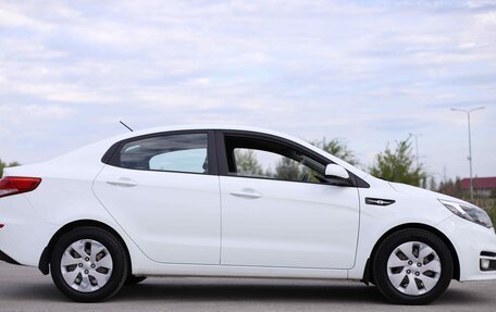 KIA Rio III рестайлинг, 2016 год, 988 000 рублей, 4 фотография