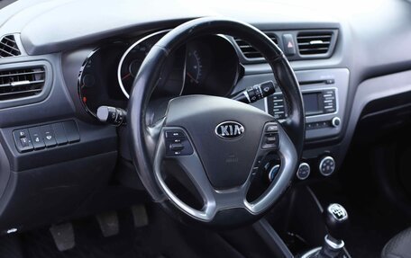 KIA Rio III рестайлинг, 2016 год, 988 000 рублей, 13 фотография