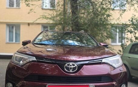 Toyota RAV4, 2017 год, 2 479 000 рублей, 1 фотография