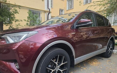 Toyota RAV4, 2017 год, 2 479 000 рублей, 5 фотография