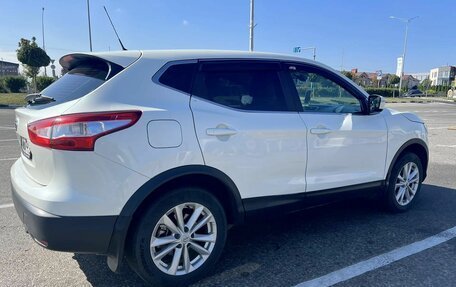 Nissan Qashqai, 2015 год, 1 630 000 рублей, 6 фотография