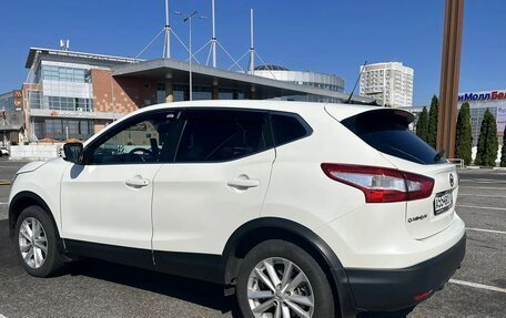 Nissan Qashqai, 2015 год, 1 630 000 рублей, 5 фотография