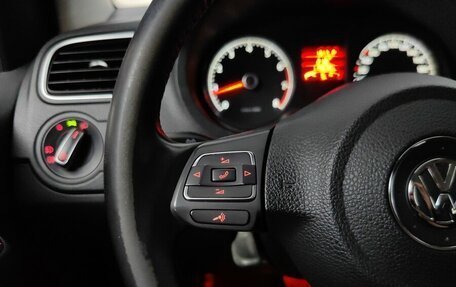 Volkswagen Polo VI (EU Market), 2013 год, 819 000 рублей, 17 фотография