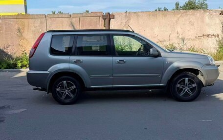 Nissan X-Trail, 2007 год, 750 000 рублей, 10 фотография