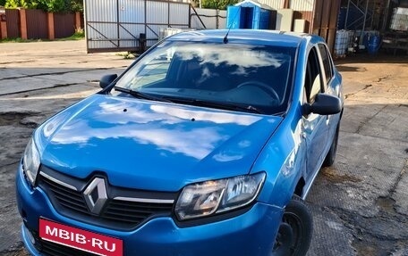 Renault Logan II, 2015 год, 250 000 рублей, 1 фотография