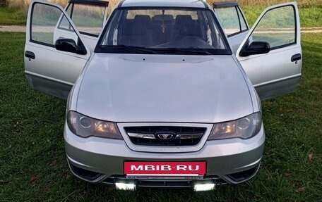 Daewoo Nexia I рестайлинг, 2012 год, 180 000 рублей, 6 фотография