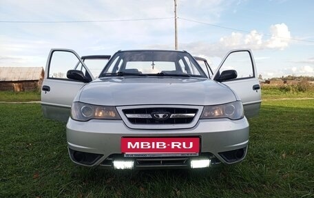 Daewoo Nexia I рестайлинг, 2012 год, 180 000 рублей, 5 фотография