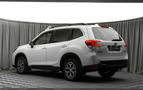 Subaru Forester, 2019 год, 2 200 000 рублей, 4 фотография