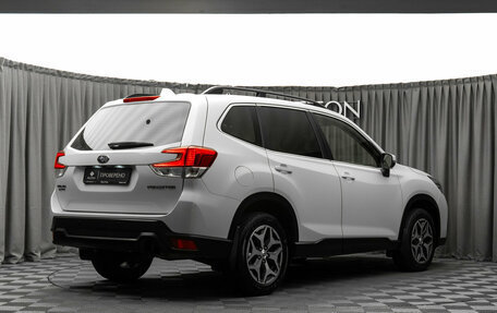 Subaru Forester, 2019 год, 2 200 000 рублей, 5 фотография