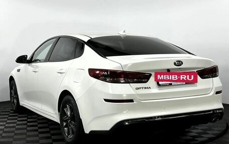 KIA Optima IV, 2019 год, 1 570 000 рублей, 8 фотография