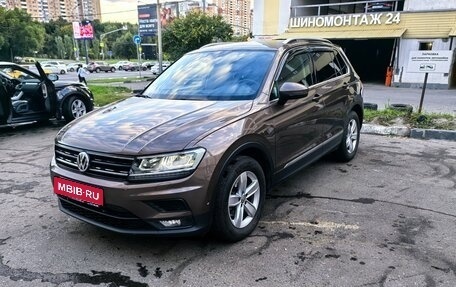 Volkswagen Tiguan II, 2017 год, 2 500 000 рублей, 8 фотография