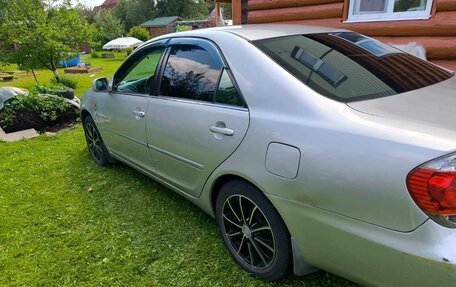 Toyota Camry V40, 2004 год, 630 000 рублей, 8 фотография
