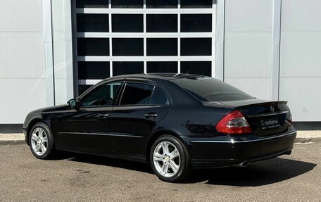 Mercedes-Benz E-Класс, 2008 год, 941 000 рублей, 3 фотография