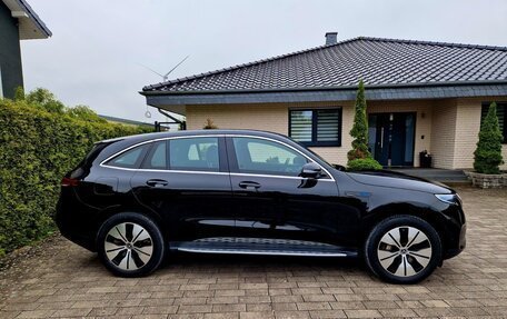 Mercedes-Benz EQC, 2022 год, 8 018 287 рублей, 3 фотография