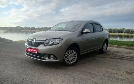 Renault Logan II, 2015 год, 789 000 рублей, 1 фотография