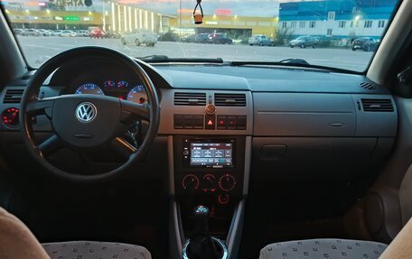 Volkswagen Pointer, 2004 год, 129 000 рублей, 5 фотография