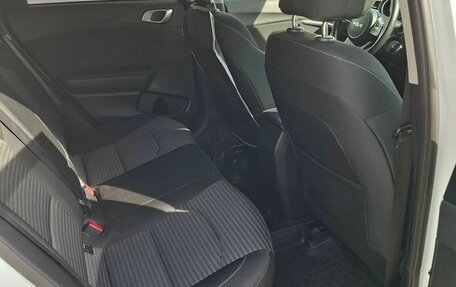 KIA cee'd III, 2021 год, 1 990 000 рублей, 11 фотография