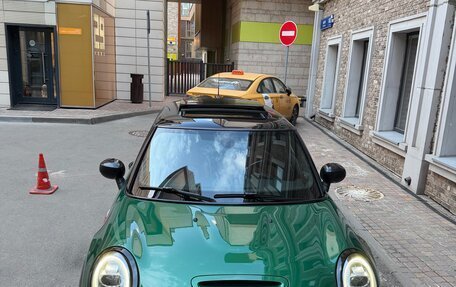 MINI Hatch, 2020 год, 3 000 000 рублей, 2 фотография
