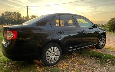 Volkswagen Jetta VI, 2010 год, 620 000 рублей, 4 фотография