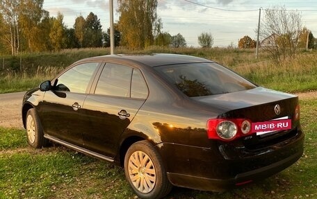 Volkswagen Jetta VI, 2010 год, 620 000 рублей, 9 фотография