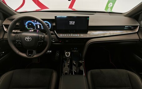 Toyota Camry, 2025 год, 4 650 000 рублей, 7 фотография