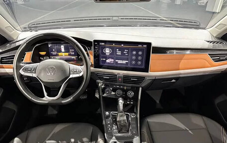 Volkswagen Bora, 2023 год, 1 050 000 рублей, 5 фотография