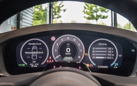 Porsche Panamera, 2026 год, 21 600 000 рублей, 26 фотография