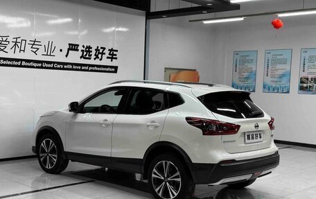 Nissan Qashqai, 2022 год, 1 890 000 рублей, 6 фотография