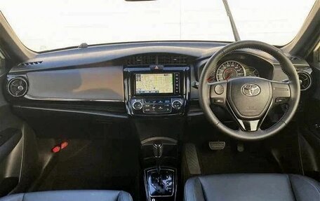 Toyota Corolla, 2019 год, 998 000 рублей, 10 фотография