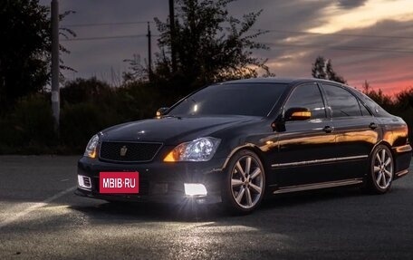 Toyota Crown, 2006 год, 34 фотография