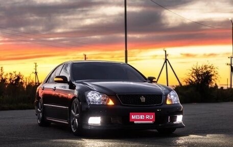 Toyota Crown, 2006 год, 37 фотография