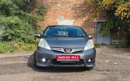 Honda Fit Shuttle I рестайлинг, 2011 год, 910 000 рублей, 3 фотография