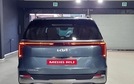 KIA Carnival, 2024 год, 6 130 001 рублей, 2 фотография