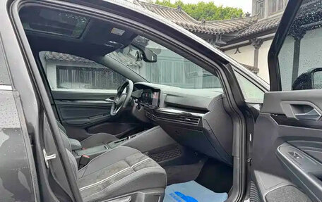 Volkswagen Golf VIII, 2023 год, 1 680 004 рублей, 11 фотография