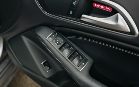 Mercedes-Benz CLA, 2018 год, 2 625 000 рублей, 17 фотография