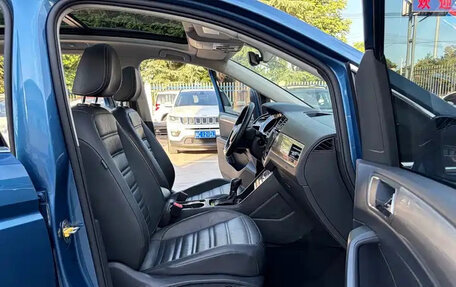 Volkswagen Touran III, 2022 год, 1 600 044 рублей, 14 фотография
