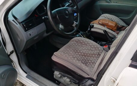 Daewoo Gentra II, 2014 год, 275 000 рублей, 20 фотография