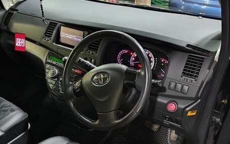 Toyota ISis I, 2011 год, 1 310 000 рублей, 2 фотография
