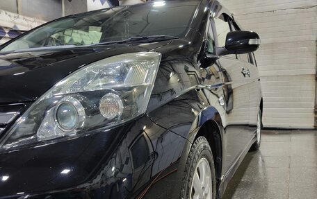 Toyota ISis I, 2011 год, 1 310 000 рублей, 7 фотография