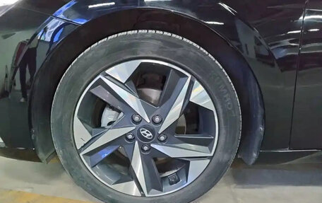 Hyundai Elantra, 2022 год, 1 340 111 рублей, 21 фотография