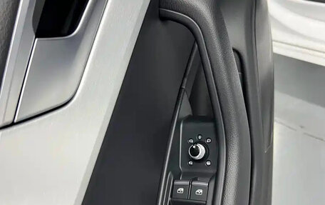Audi A4, 2023 год, 1 990 000 рублей, 9 фотография