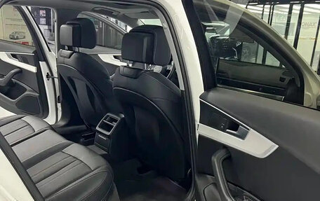 Audi A4, 2023 год, 1 990 000 рублей, 11 фотография