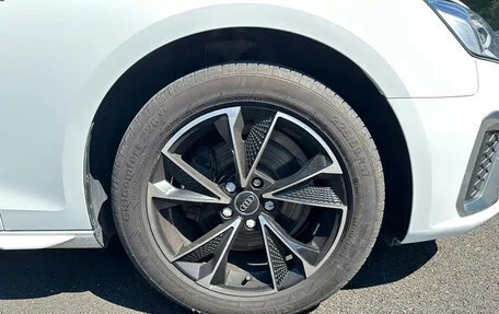 Audi A4, 2023 год, 1 990 000 рублей, 15 фотография
