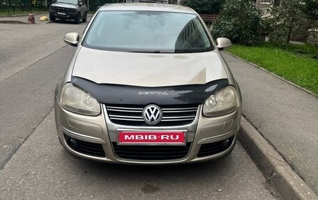 Volkswagen Jetta VI, 2006 год, 400 000 рублей, 1 фотография